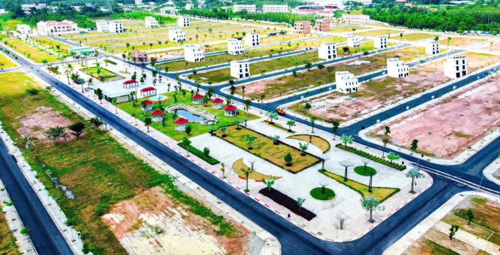 Hạ tầng giao thông trải nhựa hoàn thiện đồng bộ tại mặt bằng khu đô thị Bắc Sài Gòn